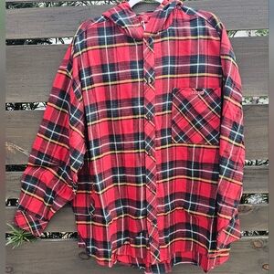 SKIMS OVERSIZED HOODED BUTTON UP SHIRT